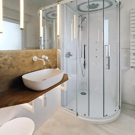Apartament Trastella, Trastevere Di Charme, Balcone & Hammam *